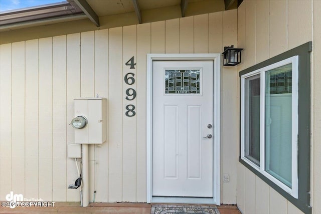 view of entrance to property