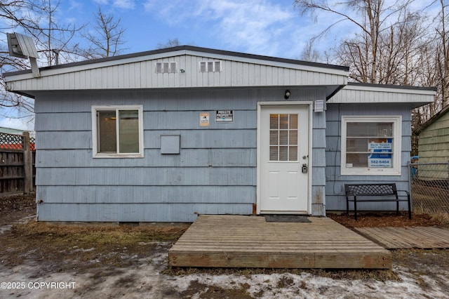 exterior space featuring fence