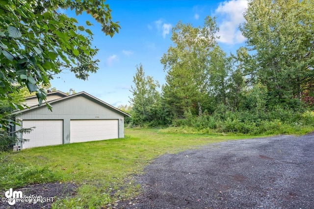 view of detached garage