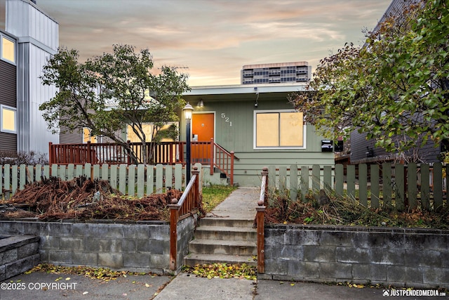 521 N St, Anchorage, AK 99501 - view of front of house