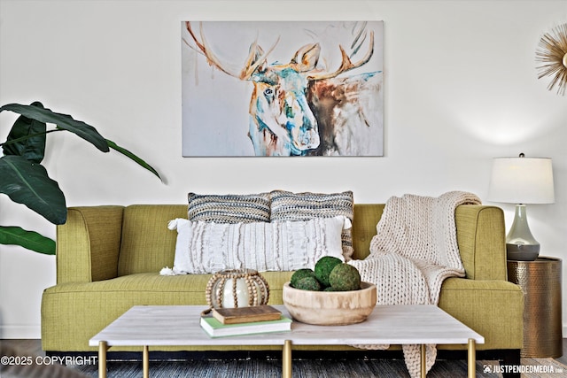 521 N St, Anchorage, AK 99501 - view of living area