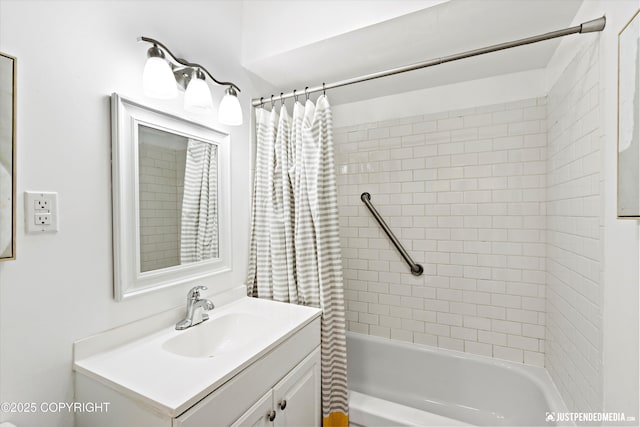 521 N St, Anchorage, AK 99501 - bathroom featuring shower / tub combo with curtain and vanity