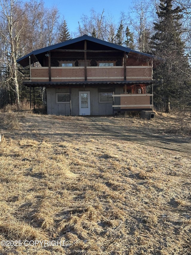 view of front of property