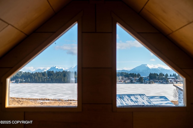 details featuring a mountain view