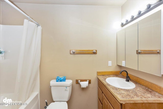 full bathroom with toilet, shower / tub combo with curtain, and vanity