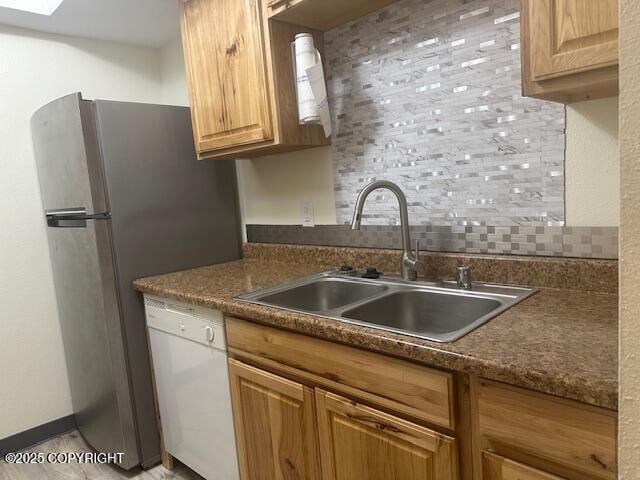 4660 Reka Dr # D8, Anchorage, AK 99508 - photo 3