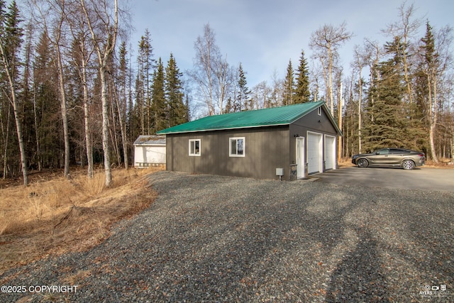 view of detached garage