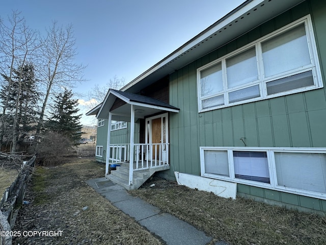 view of home's exterior