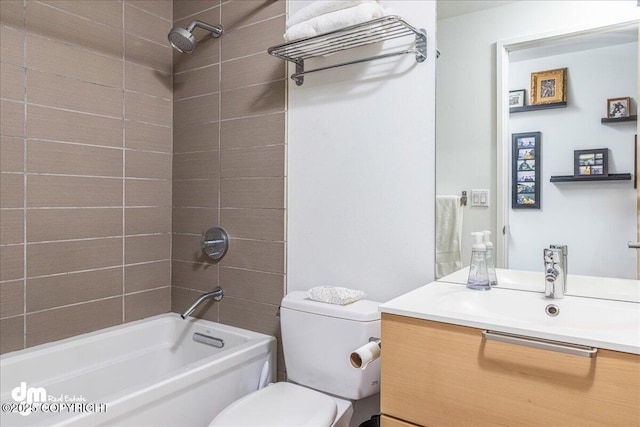 1382 Northbluff Dr # 4B, Anchorage, AK 99501 - bathroom with toilet, vanity, and shower / bath combination