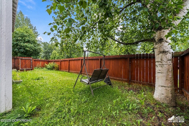 2578 Glacier St # 8, Anchorage, AK 99508 - view of fenced backyard