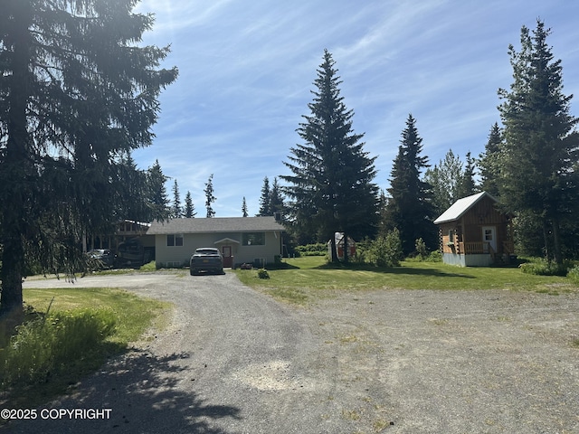 34581 N Fork Rd, Anchor Point, AK 99556 - view of front of house featuring curved driveway