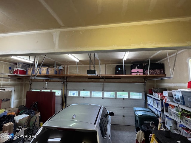 7512 Setter Dr, Anchorage, AK 99502 - view of garage