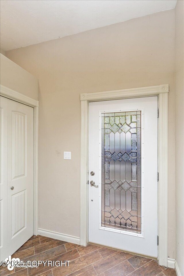 13598 N Willow Dr, Willow, AK 99688 - foyer entrance featuring baseboards and wood tiled floor