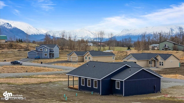 bird's eye view featuring a mountain view