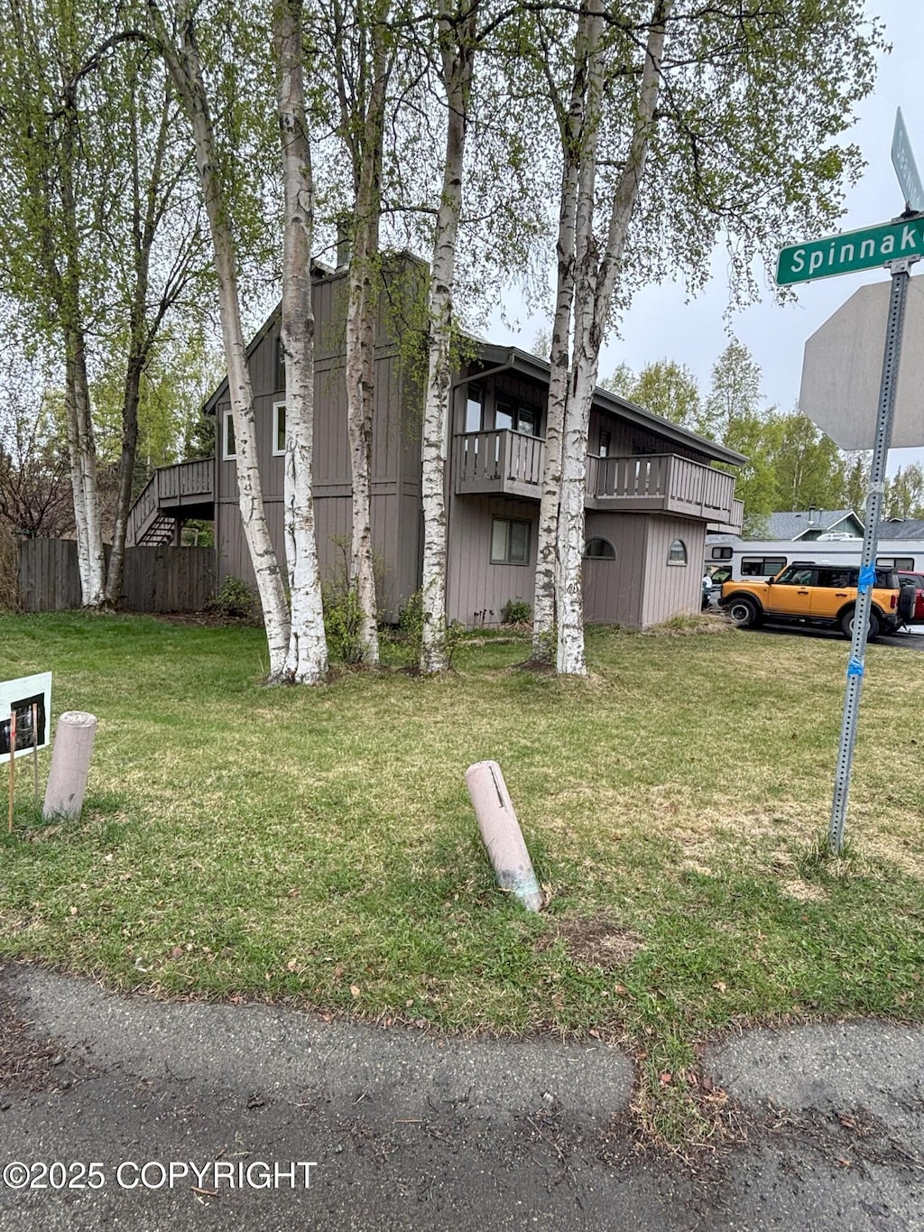 view of home's exterior