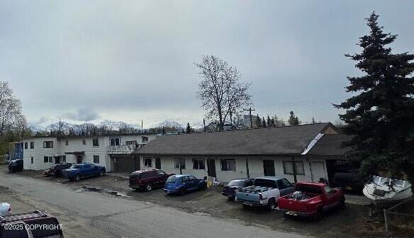 906 W 29th Pl, Anchorage, AK 99503