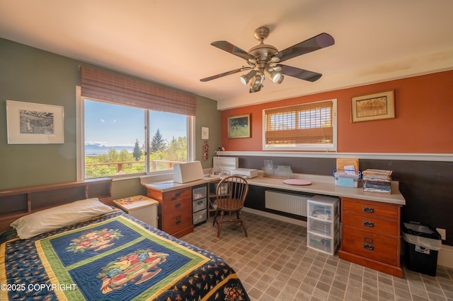 2435 Paradise Pl, Homer, AK 99603 - bedroom featuring a ceiling fan