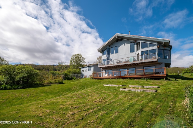 2435 Paradise Pl, Homer, AK 99603 - back of property with a balcony and a yard