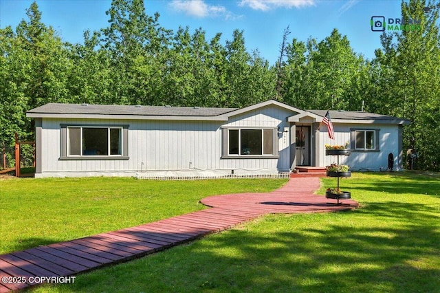1900 N Green Forest Dr, Palmer, AK 99645 - manufactured / mobile home with a front lawn