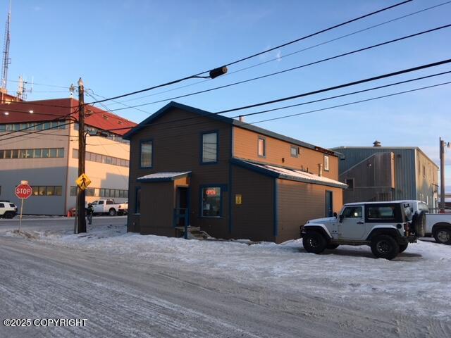 1069 Kiogak St, Barrow, AK 99723 - exterior space