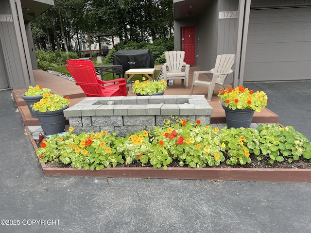 1741 W 15th Ave, Anchorage, AK 99501 - exterior space with grilling area