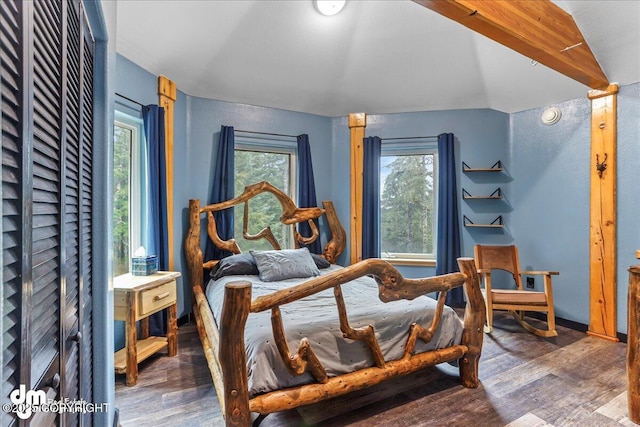 10912 Wolf Trail Cir, Seward, AK 99664 - bedroom featuring wood finished floors