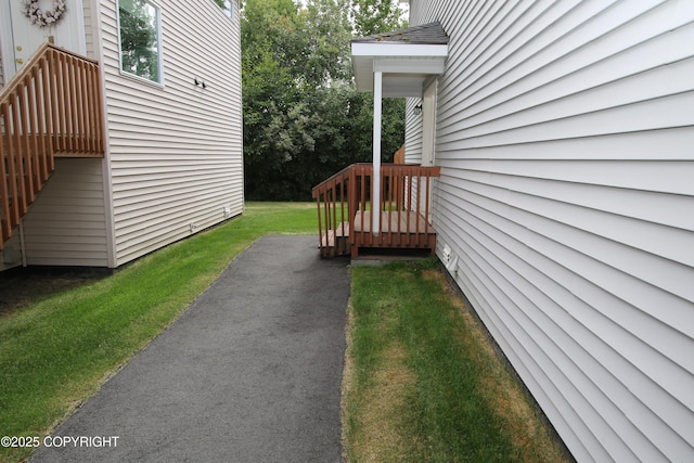 11725 Birch Knoll Loop, Anchorage, AK 99515 - view of green lawn