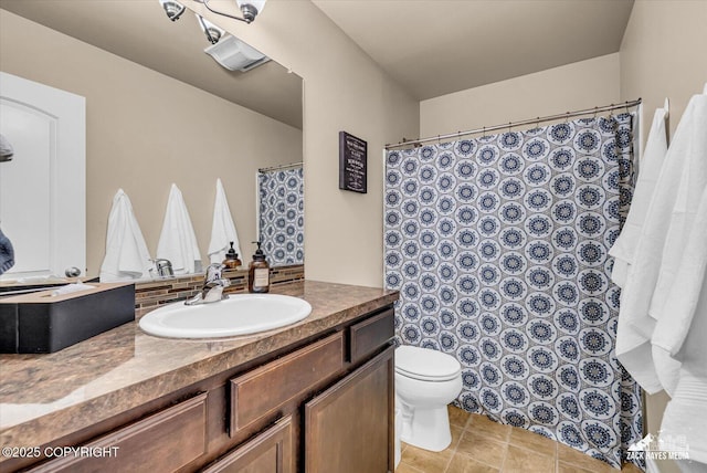 13050 Curry Ridge Cir, Eagle River, AK 99577 - full bath featuring vanity, toilet, and a shower with shower curtain