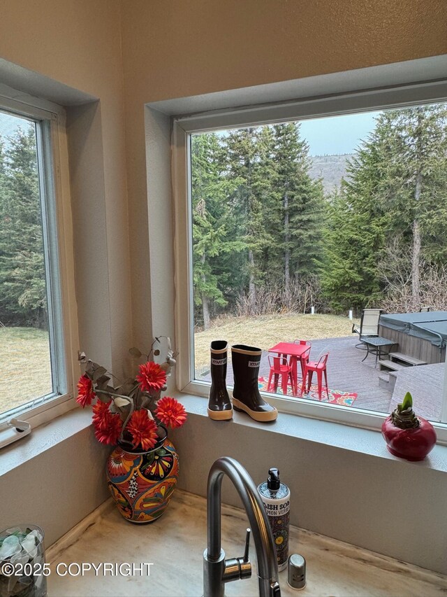 7041 Potter Hts, Anchorage, AK 99516 - view of room details