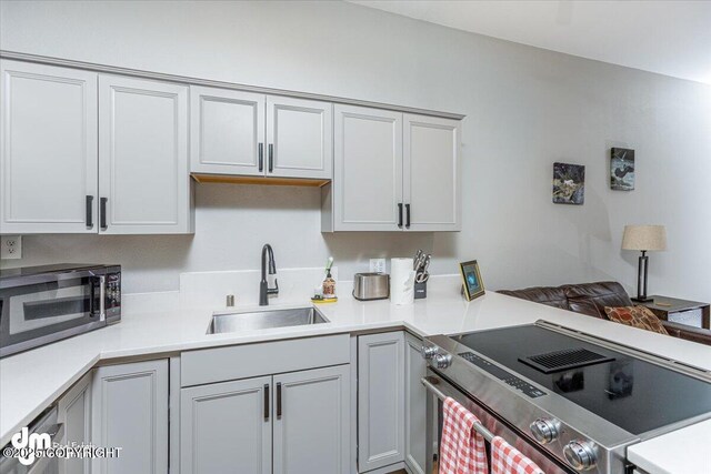1323 W 16th Ave, Anchorage, AK 99501 - photo 9