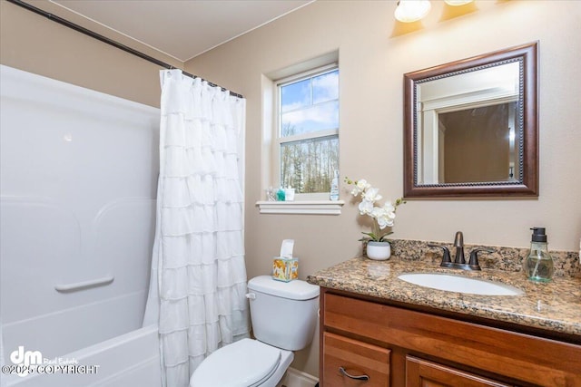 7865 S Settlers Bay Dr, Wasilla, AK 99623 - full bath featuring vanity, toilet, and shower / tub combo