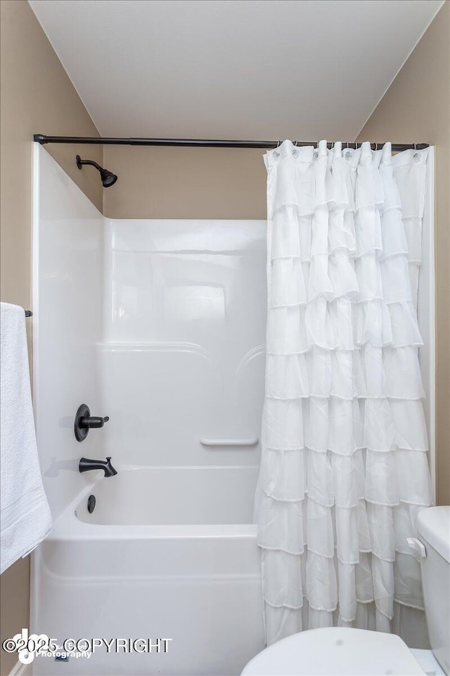 7865 S Settlers Bay Dr, Wasilla, AK 99623 - full bath with shower / bath combo with shower curtain and toilet