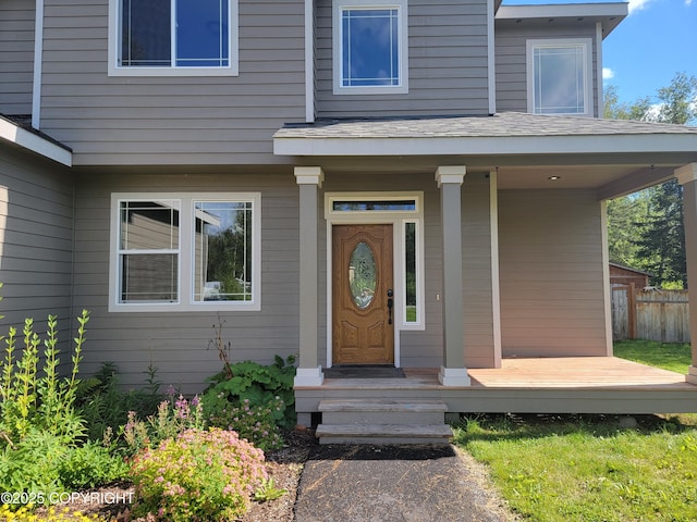 7779 N Showers St, Palmer, AK 99645 - property entrance featuring fence