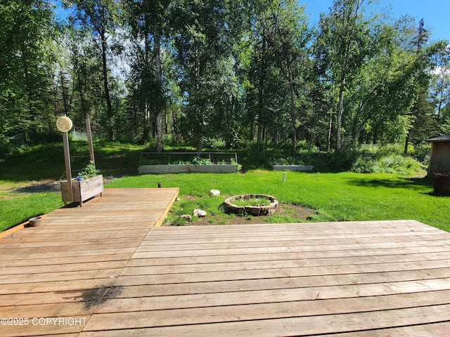 7779 N Showers St, Palmer, AK 99645 - deck with a yard