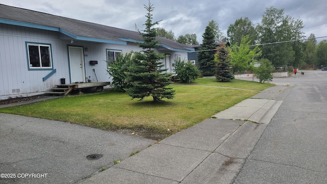 exterior space featuring a yard
