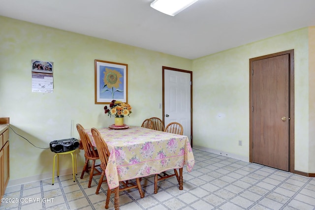 2643 S Rory Cir, Big Lake, AK 99654 - dining room featuring baseboards