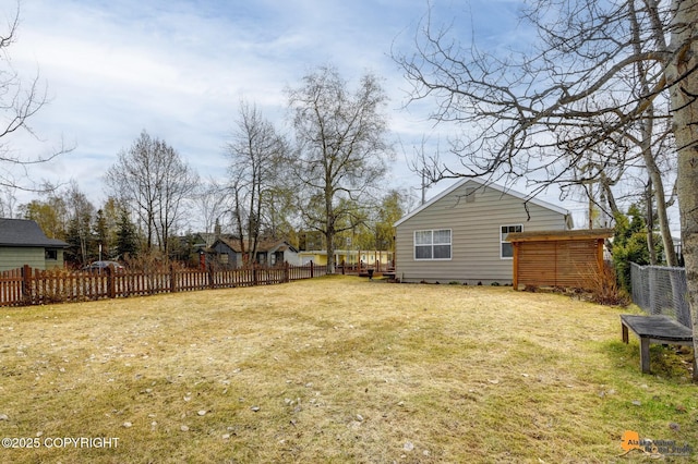 1008 Cordova St, Anchorage, AK 99501 - view of yard