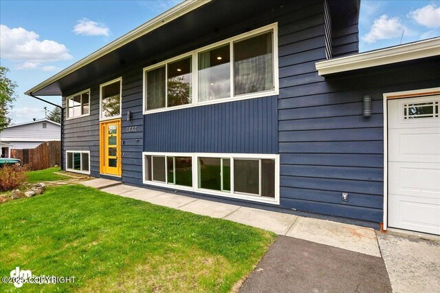 1831 S Salem Dr, Anchorage, AK 99508 - view of doorway to property