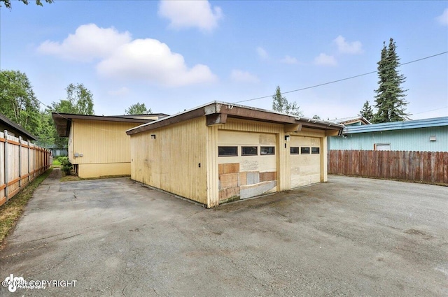 933 W 20th Ave, Anchorage, AK 99503 - view of detached garage