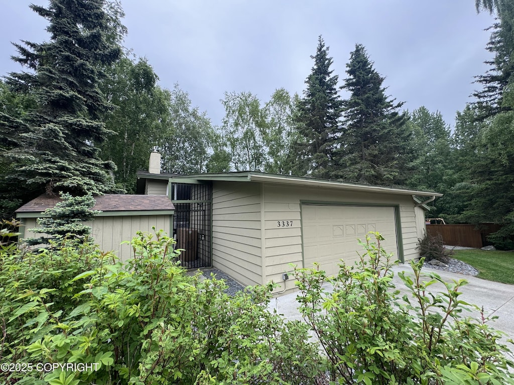 3337 Madison Way, Anchorage, AK 99508 - view of garage