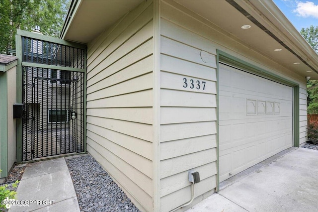 3337 Madison Way, Anchorage, AK 99508 - garage with a gate