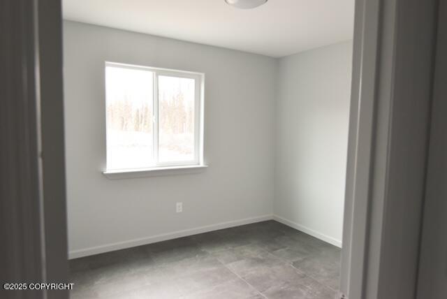 41485 Derks Lake Rd, Soldotna, AK 99669 - unfurnished room featuring baseboards