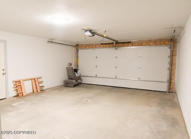 41485 Derks Lake Rd, Soldotna, AK 99669 - garage with a garage door opener