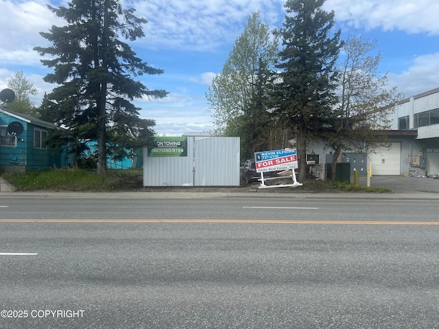 3111 Commercial Dr, Anchorage, AK 99501