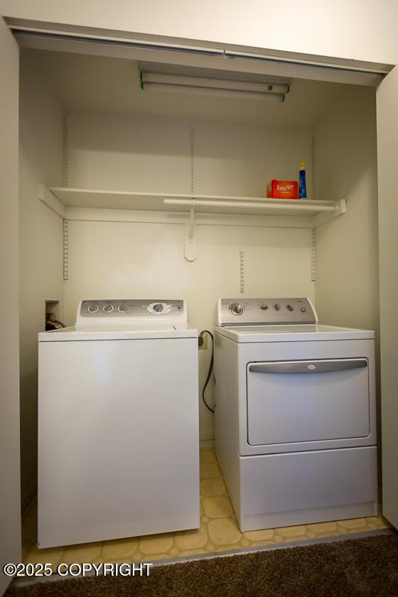 19404 Middleton Loop, Eagle River, AK 99577 - laundry area with independent washer and dryer