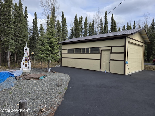 35515 King Salmon Ave, Soldotna, AK 99669 - view of detached garage