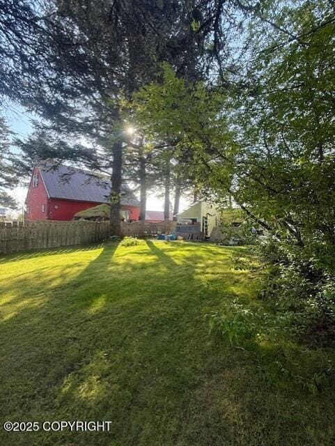 1411 Mission Rd, Kodiak, AK 99615 - view of yard