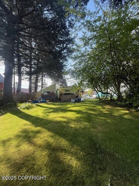 1411 Mission Rd, Kodiak, AK 99615 - view of yard