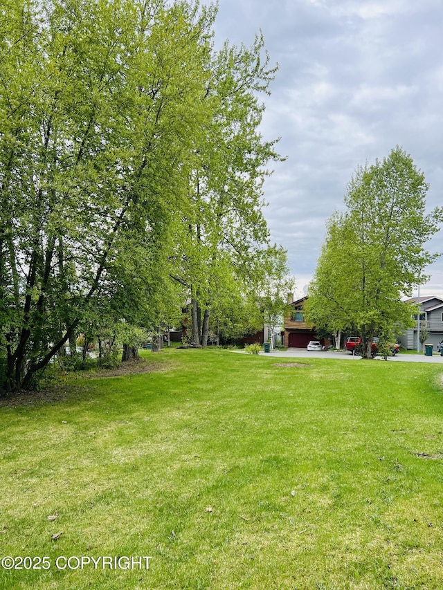 8203 Parkridge Cir, Anchorage, AK 99507