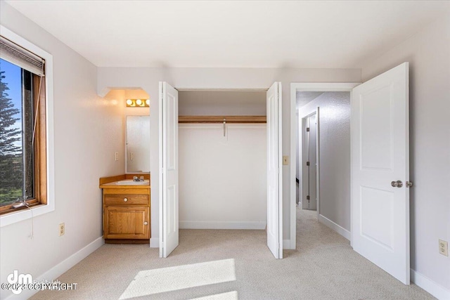 174 E Leota St, Wasilla, AK 99654 - closet featuring a sink